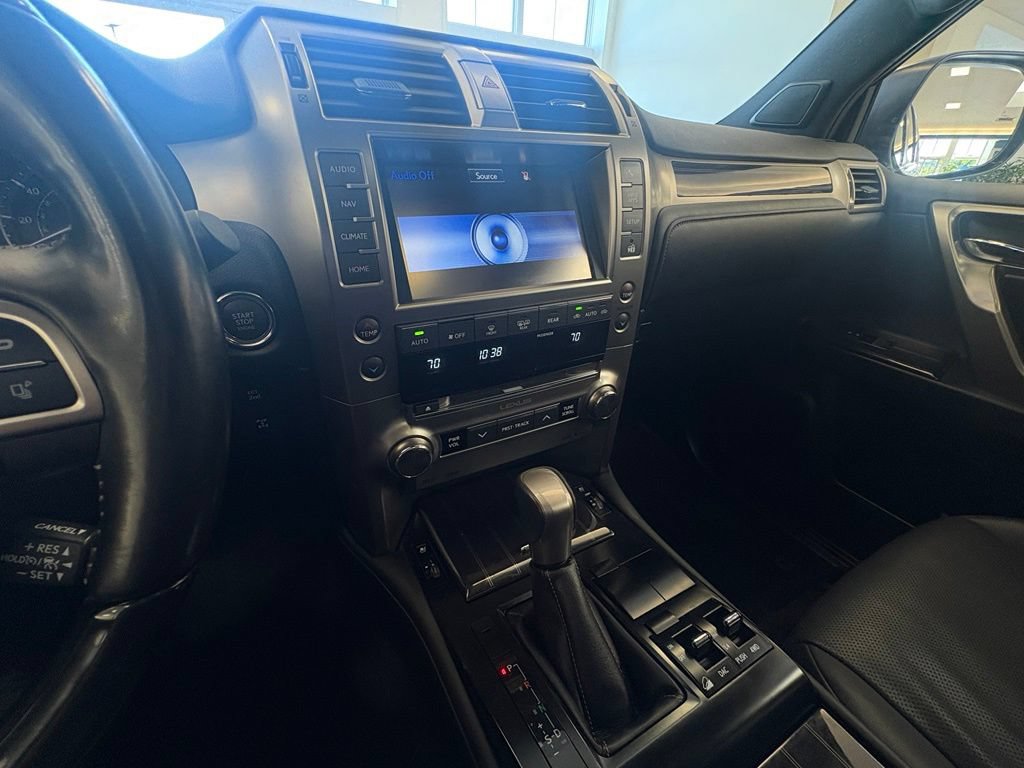 Used 2021 Lexus GX 460 Premium w/ Premium Package AWD/4WD image 30