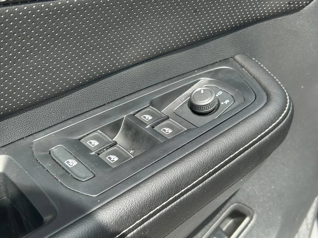 Used 2026 Volkswagen Atlas SE AWD/4WD image 25