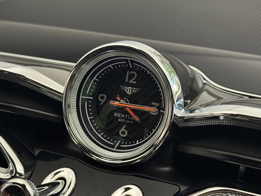 New 2025 Bentley Bentayga image 68