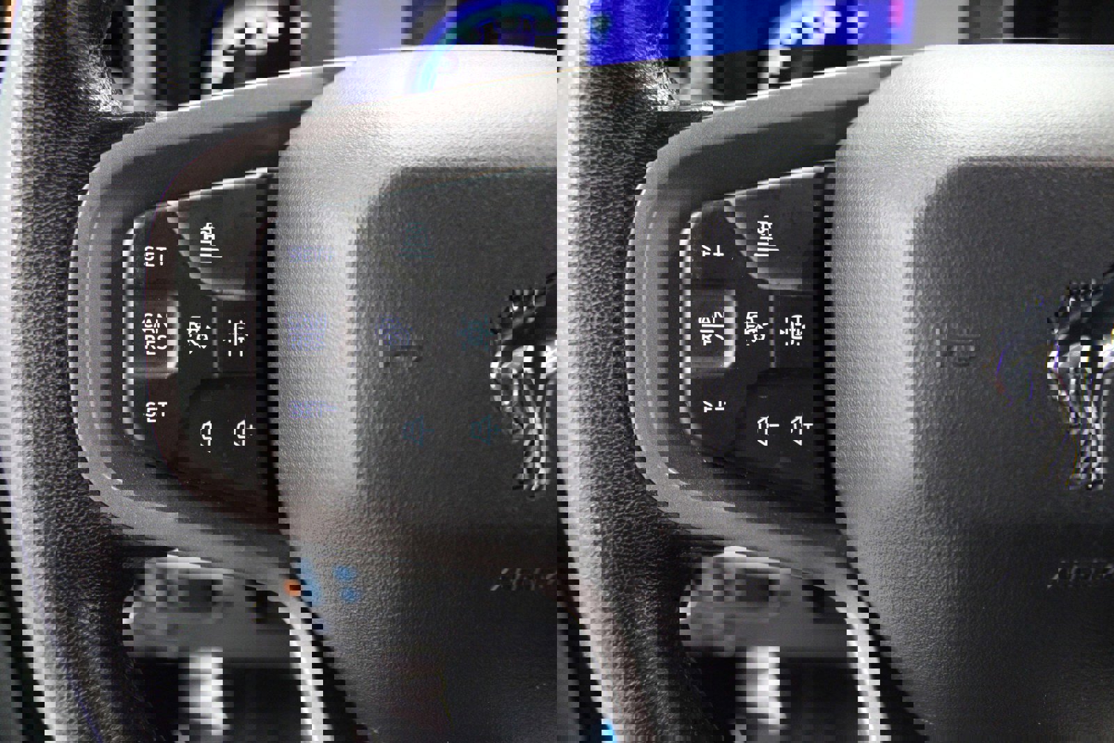 Used 2023 Ford Bronco Badlands image 18