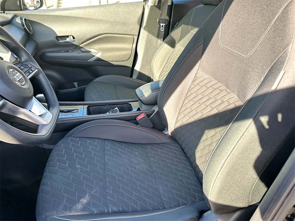 Used 2021 Nissan Kicks SV image 8