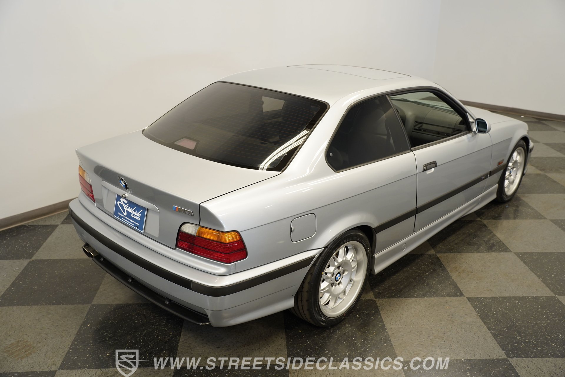 Used 1996 BMW M3 Coupe RWD image 29