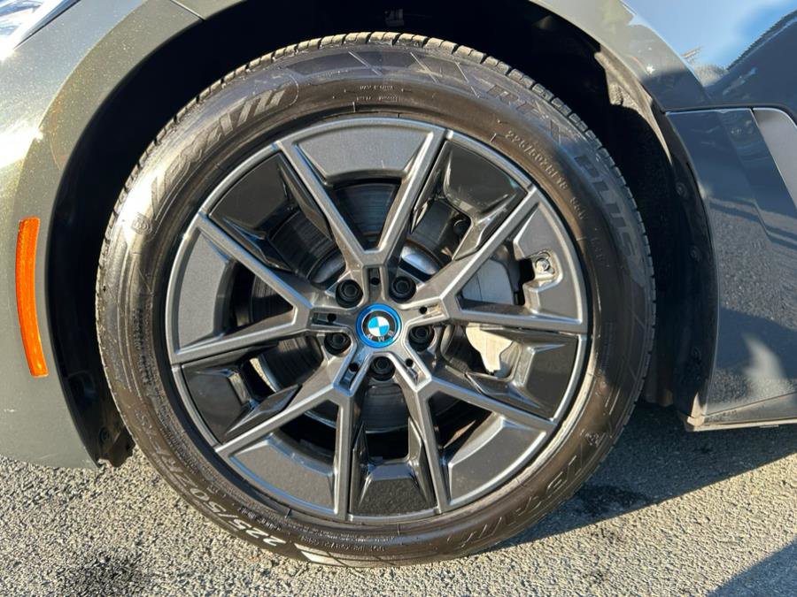 Used 2023 BMW i4 eDrive40 w/ Premium Package image 62