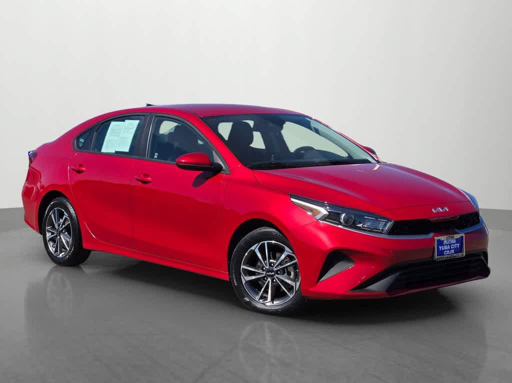 Used 2023 Kia Forte LXS FWD image 8