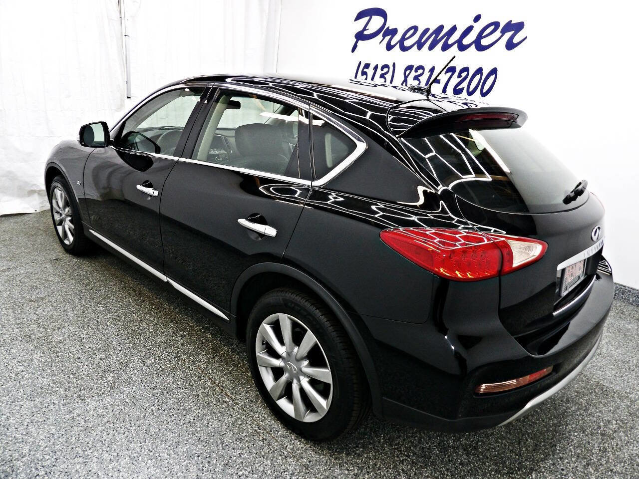 Used 2017 INFINITI QX50 AWD image 4