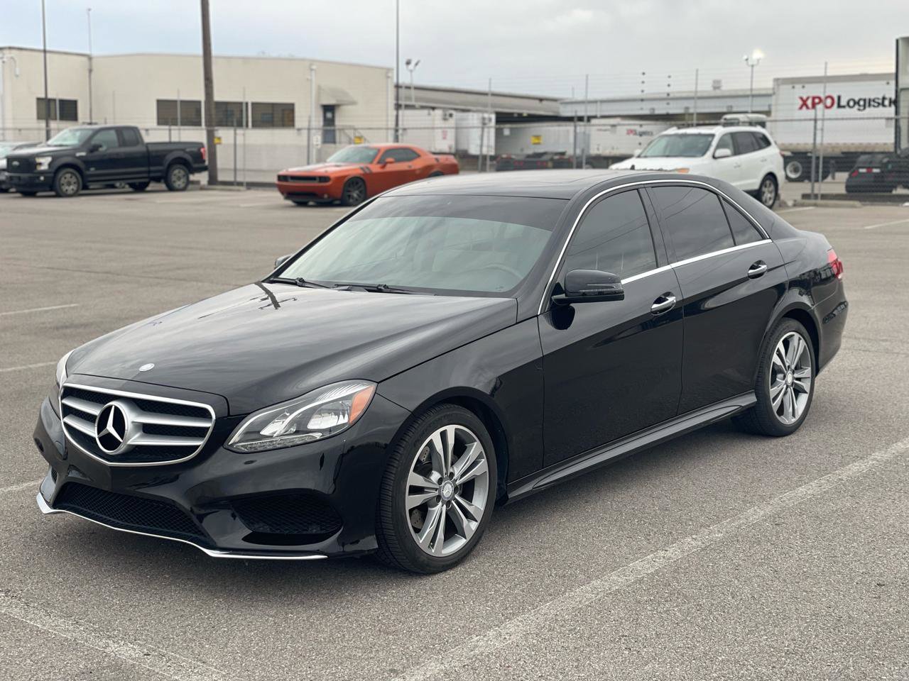 Used 2014 Mercedes-Benz E 350 Sedan image 2