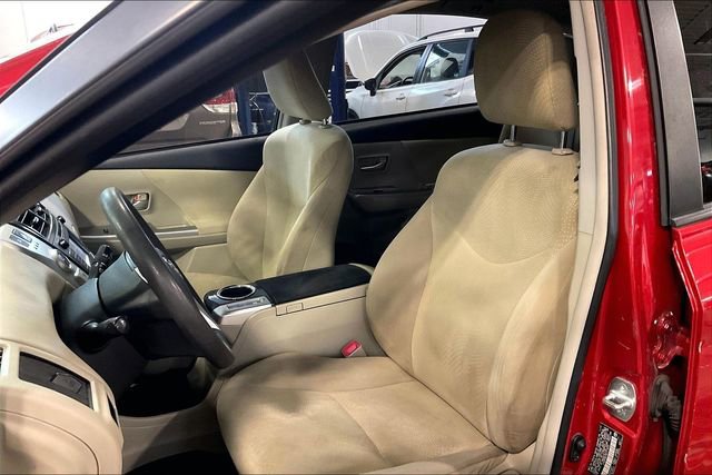 Used 2014 Toyota Prius V Two image 25