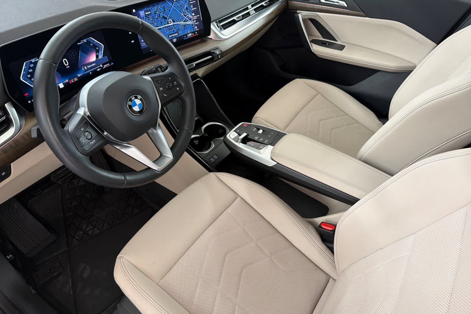 Used 2023 BMW X1 xDrive28i w/ Convenience Package AWD/4WD image 11