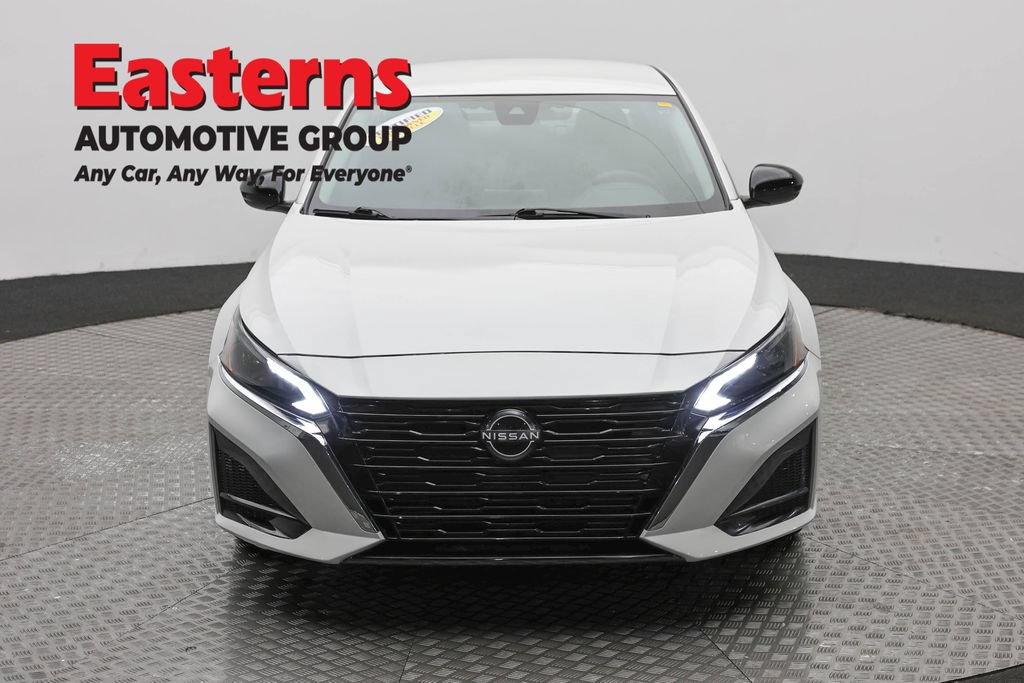 Used 2023 Nissan Altima 2.5 SV AWD/4WD image 2