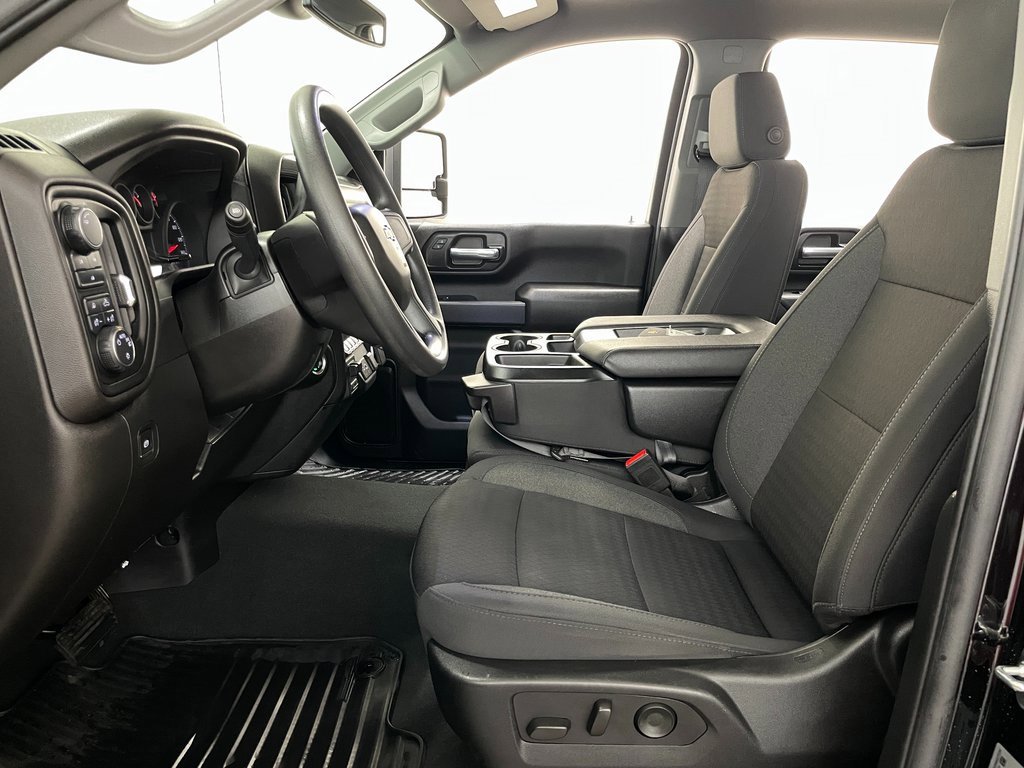 Certified 2025 Chevrolet Silverado 2500 Custom w/ Custom Value Package image 7