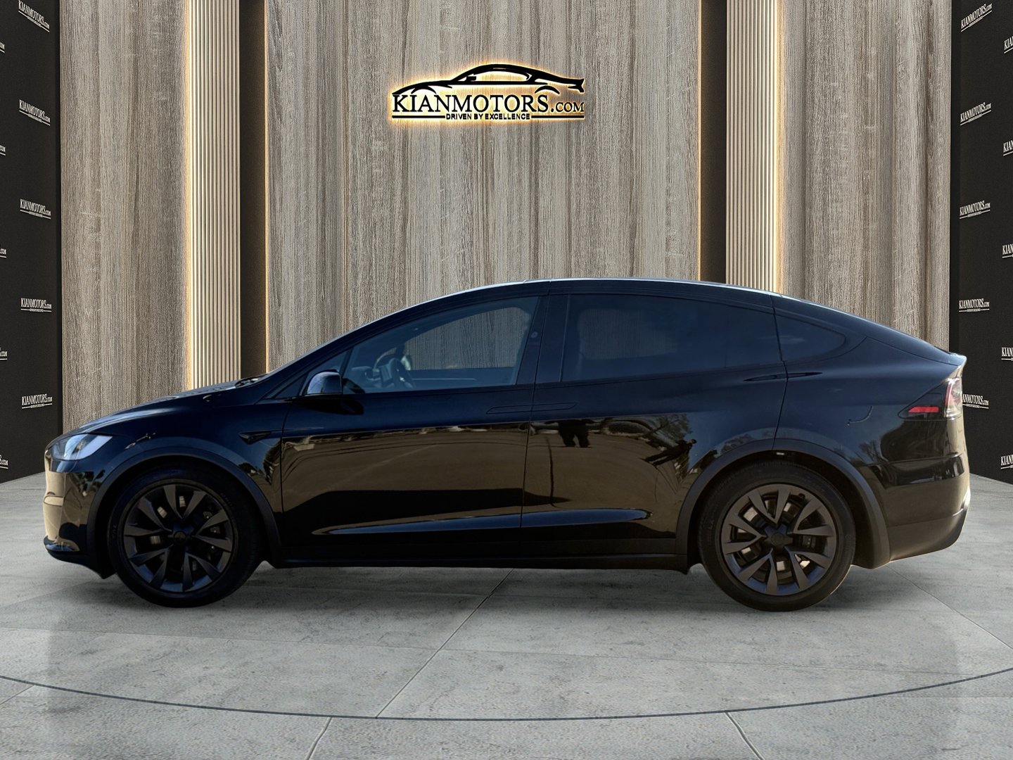 Used 2024 Tesla Model X Long Range image 4