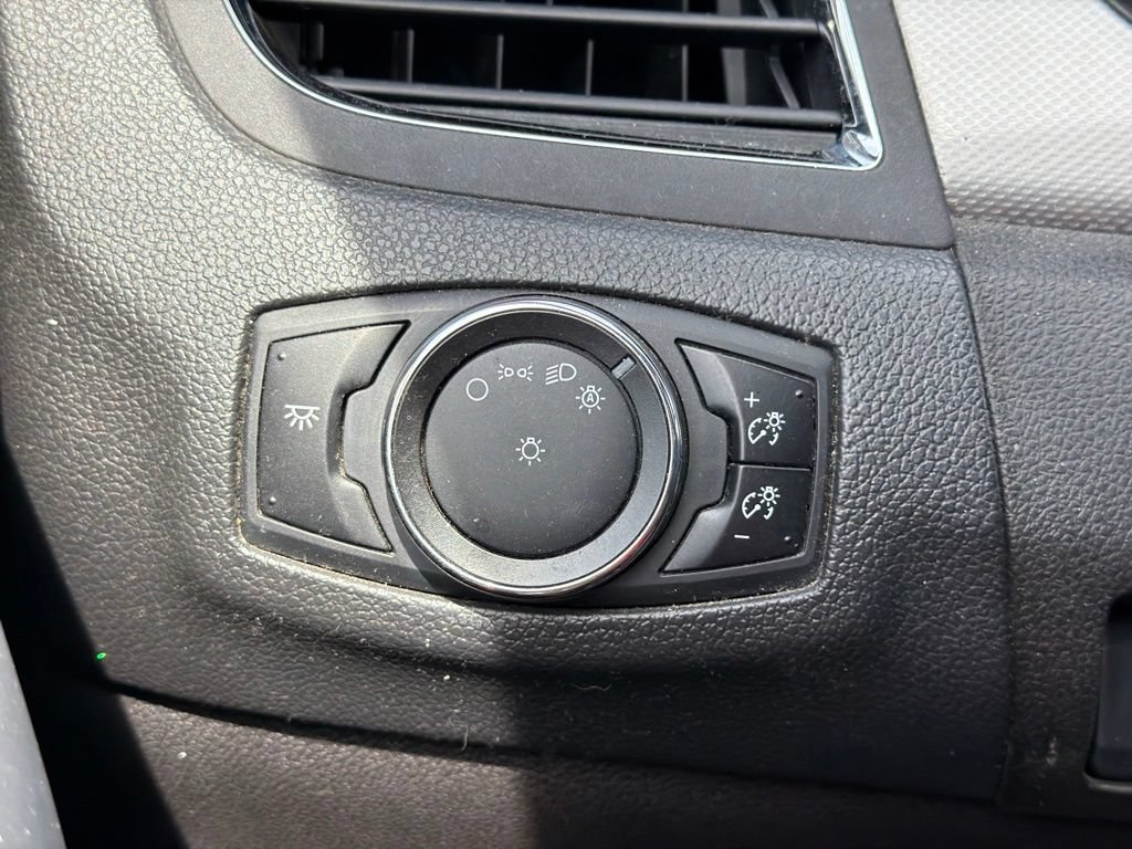 Used 2013 Ford Edge SEL AWD/4WD image 20