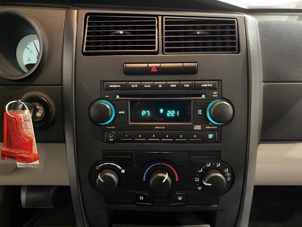 Used 2007 Dodge Charger SE w/ Sun/Sound Group image 16