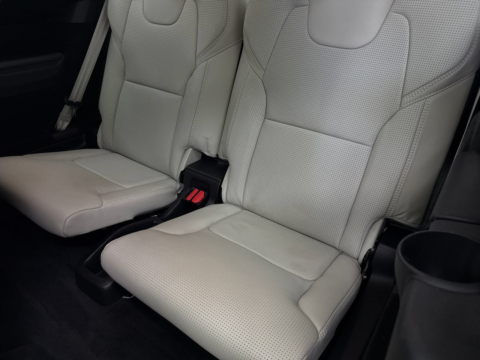 Used 2018 Volvo XC90 T6 Inscription w/ Luxury Package AWD/4WD image 42