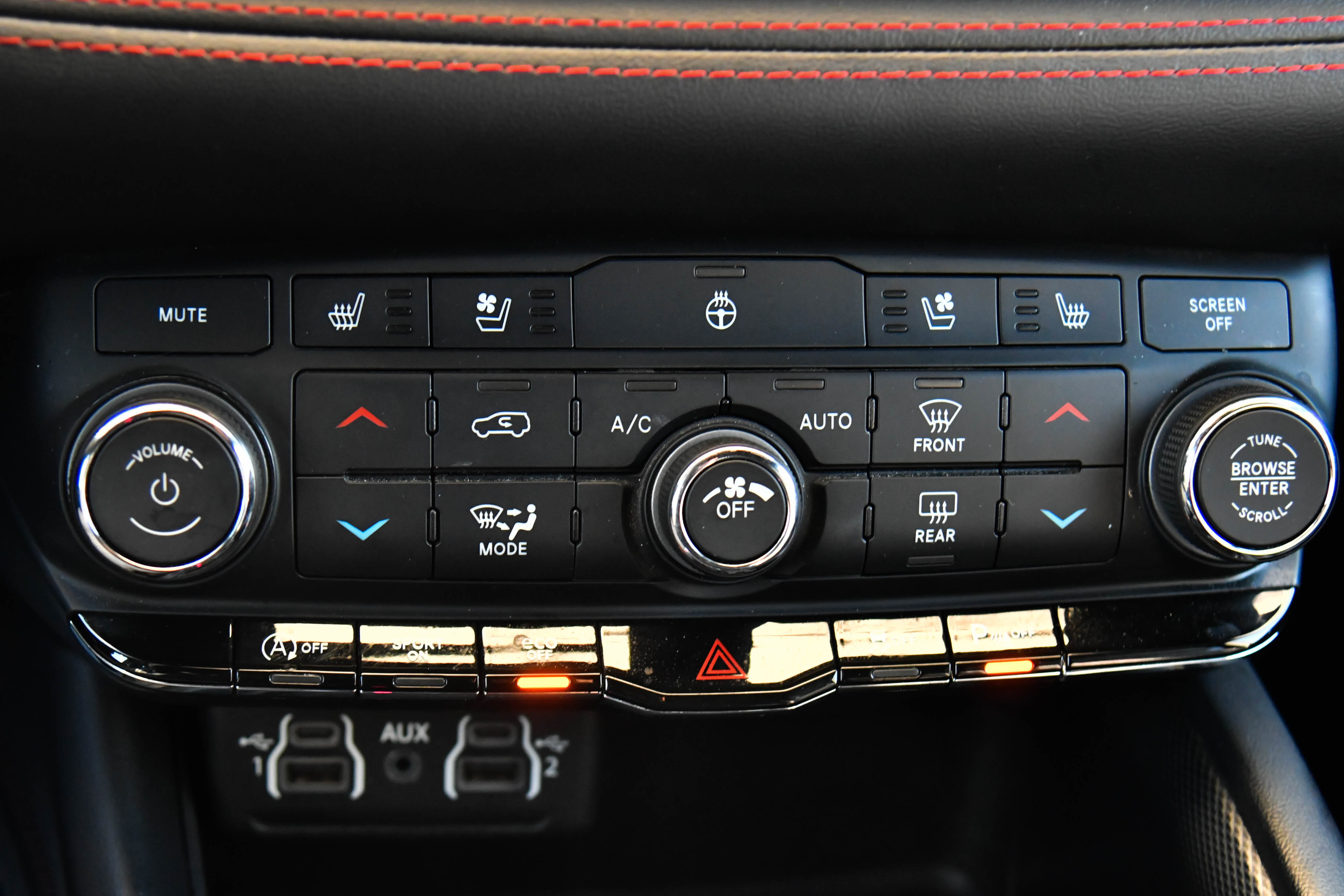 Used 2024 Dodge Durango GT image 27