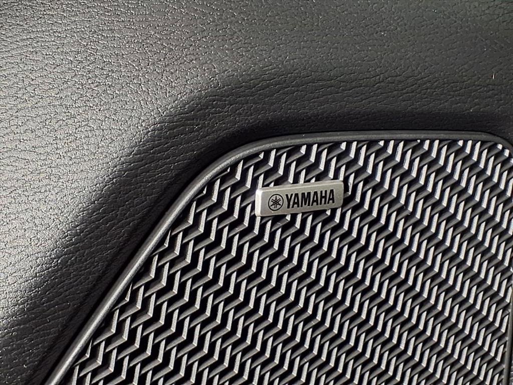 New 2025 Mitsubishi Outlander SE image 21