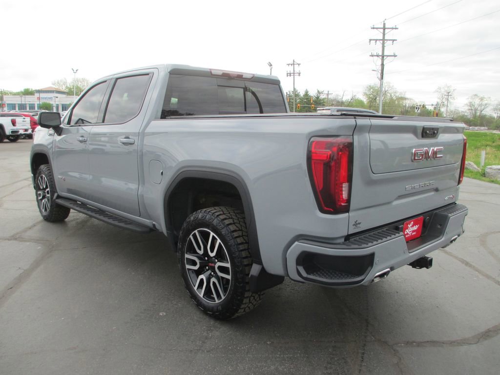 Used 2024 GMC Sierra 1500 AT4 w/ Technology Package image 11