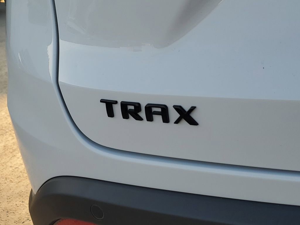New 2026 Chevrolet Trax RS w/ Driver Confidence Package image 7