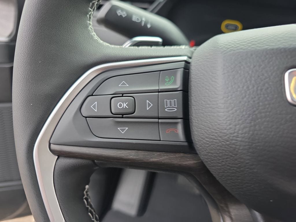 New 2026 Jeep Grand Cherokee Altitude AWD/4WD image 17