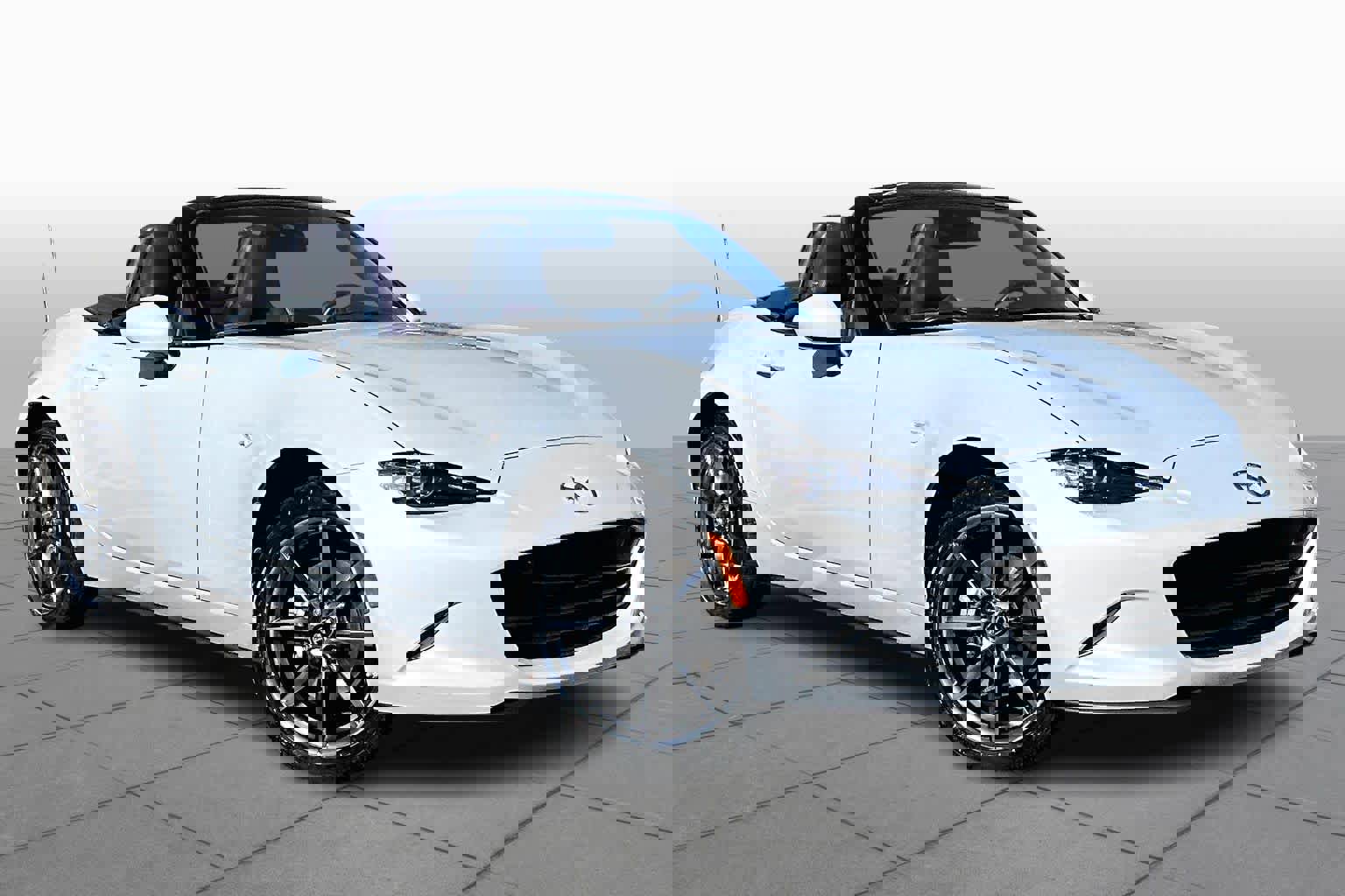 Used 2019 MAZDA MX-5 Miata Grand Touring image 3