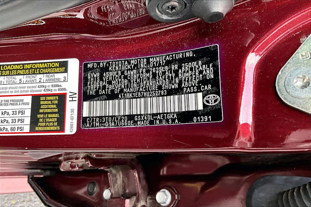 Used 2017 Toyota Avalon XLE Premium image 32