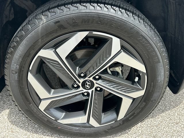 Used 2023 Hyundai Tucson Limited AWD/4WD image 31