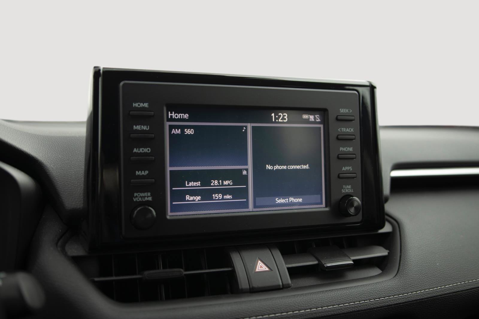 Used 2019 Toyota RAV4 XLE w/ Convenience Package image 8