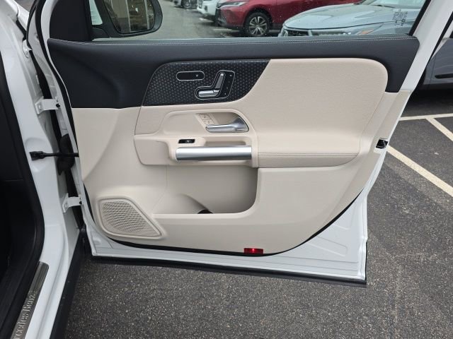 Used 2025 Mercedes-Benz GLA 250 GLA 250 image 22