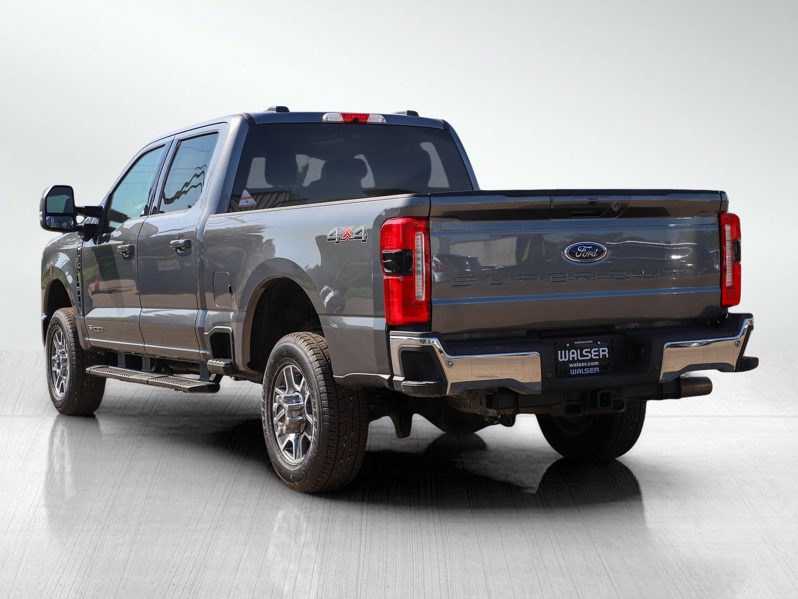 Used 2026 Ford F350 Lariat AWD/4WD image 3