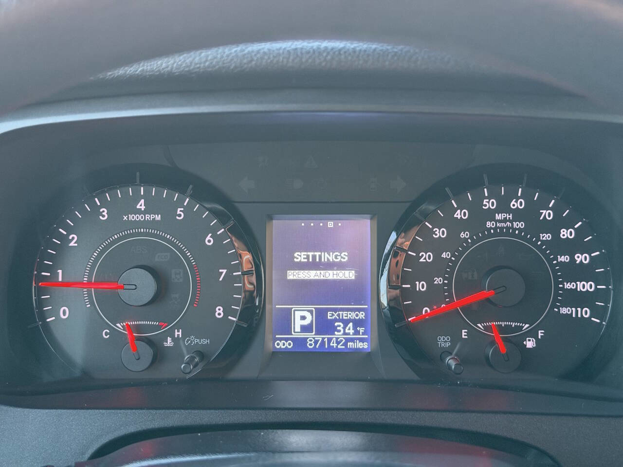 Used 2015 Toyota Sienna LE image 17