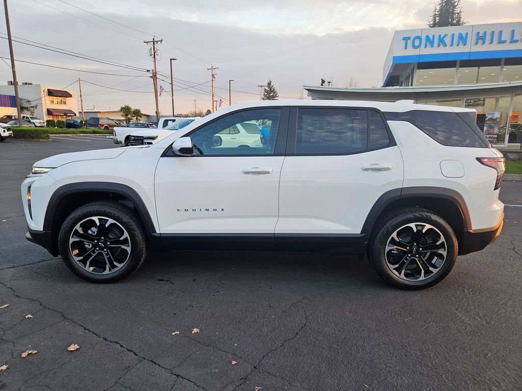 New 2026 Chevrolet Equinox LT image 3