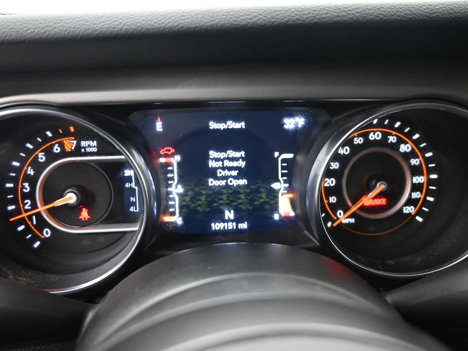 Used 2021 Jeep Wrangler Willys image 14