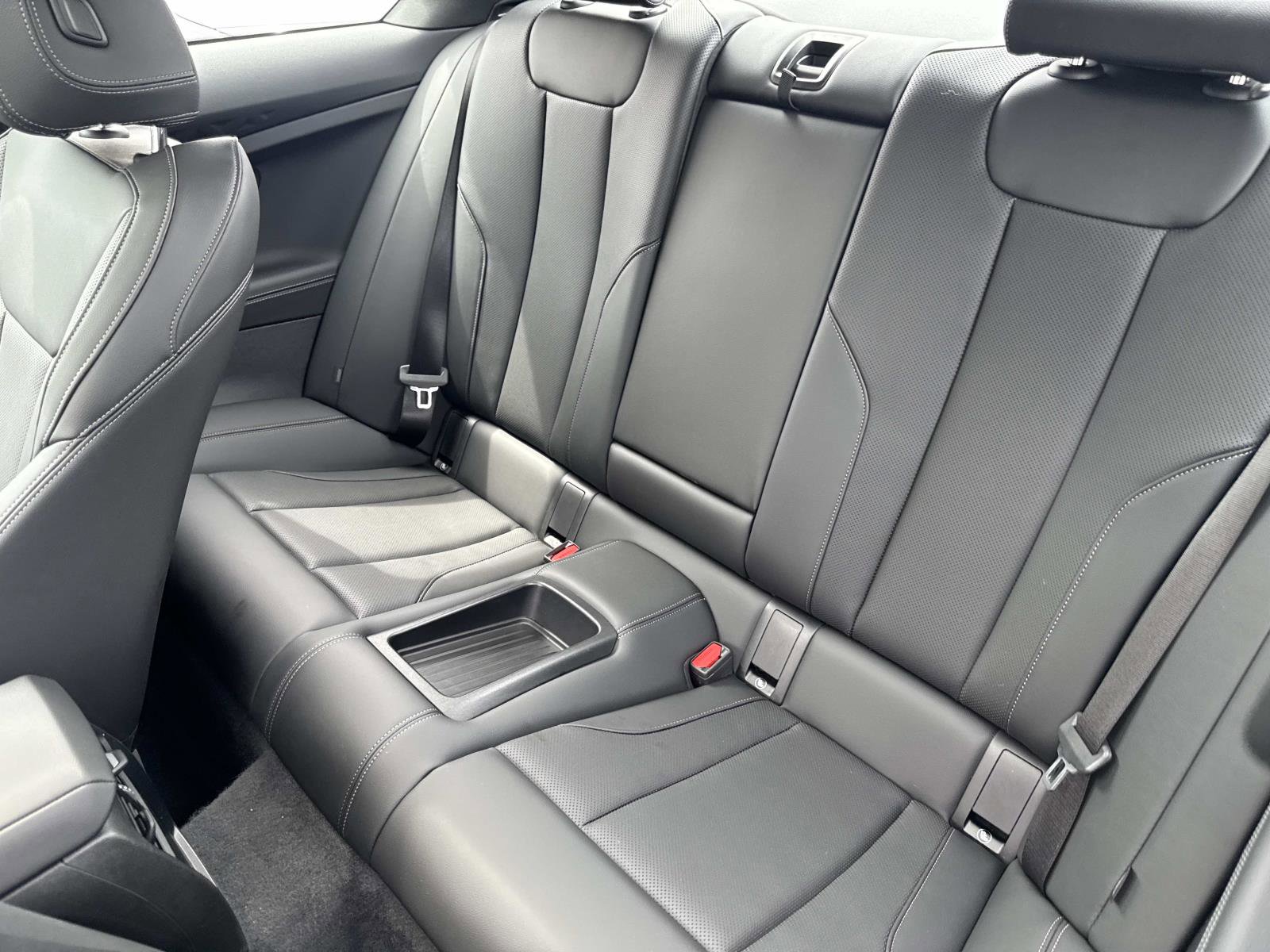 Used 2025 BMW 230i Coupe image 12