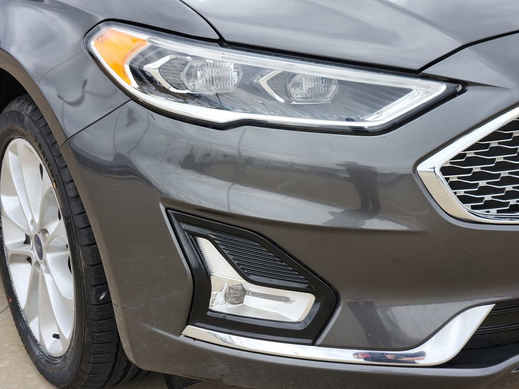 Used 2019 Ford Fusion Energi Titanium image 12