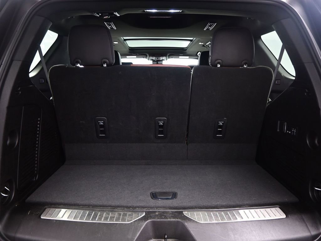 Used 2023 GMC Yukon Denali Ultimate image 46