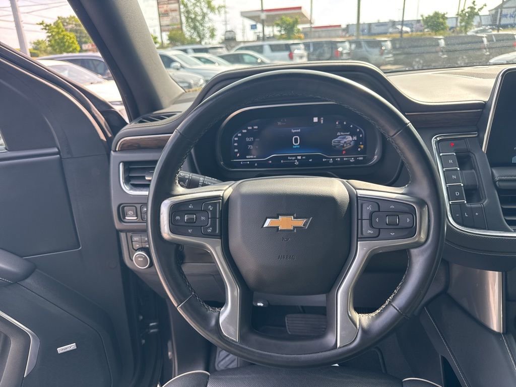 Used 2023 Chevrolet Tahoe Premier AWD/4WD image 18