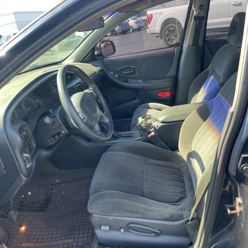 Used 2002 Pontiac Grand Prix GT image 7