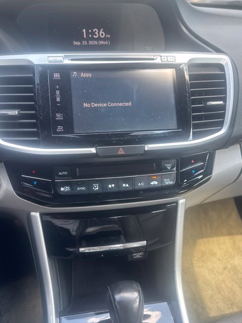 Used 2017 Honda Accord EX-L image 18