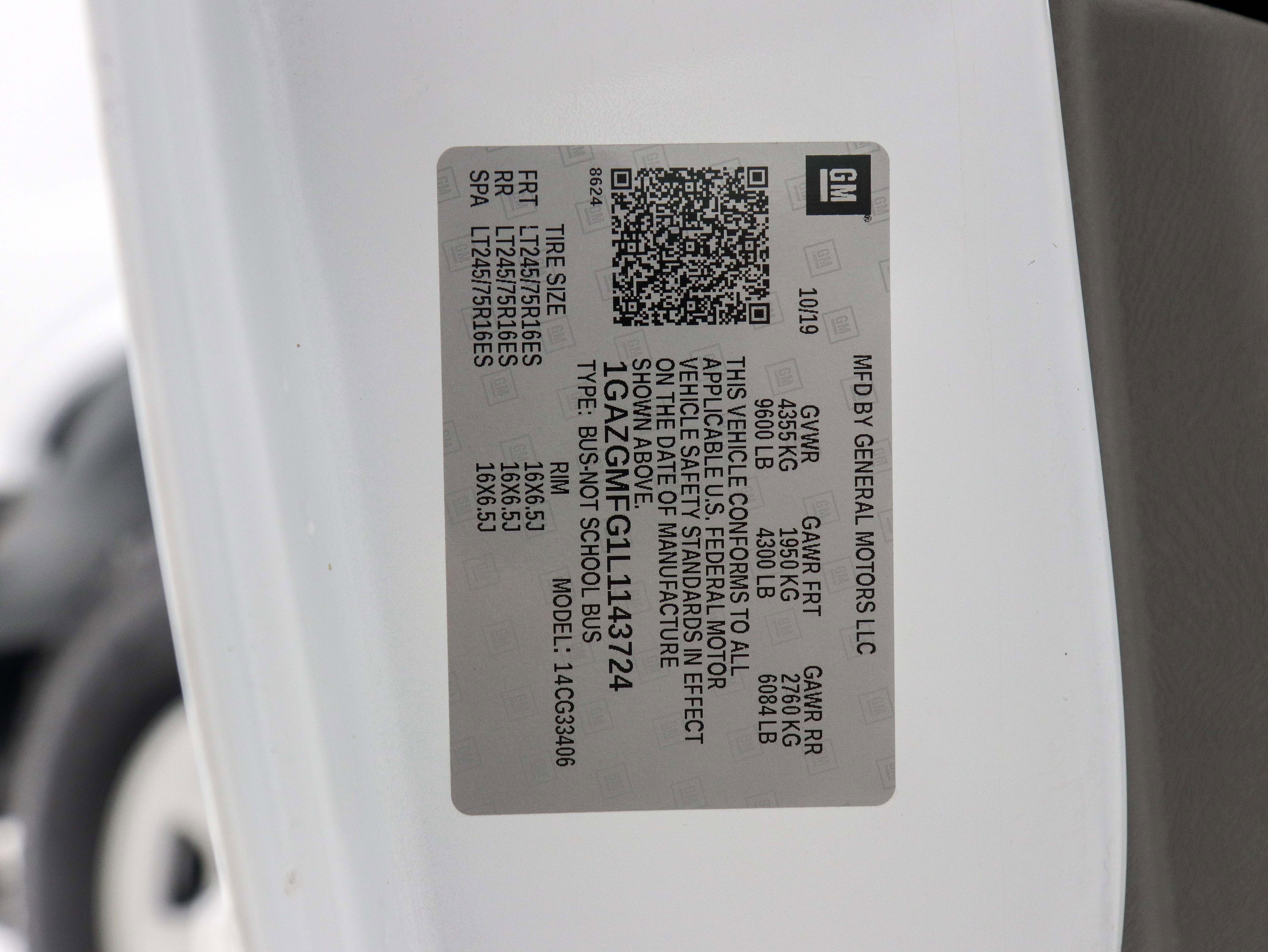 Used 2020 Chevrolet Express 3500 LT w/ LT Preferred Equipment Group image 31