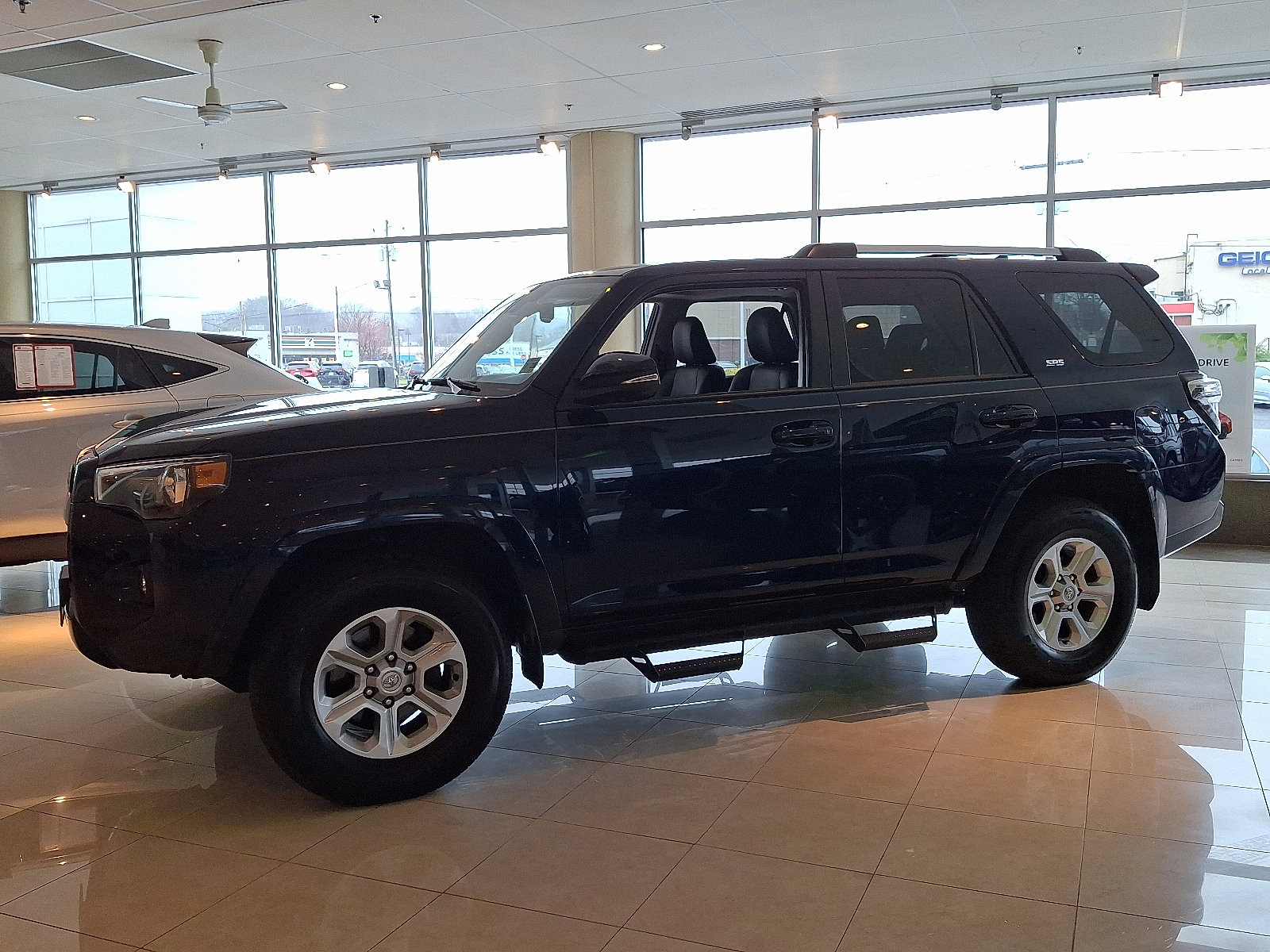 Certified 2023 Toyota 4Runner SR5 Premium w/ Moonroof Package image 4