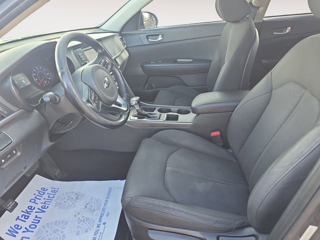 Used 2016 Kia Optima LX image 9