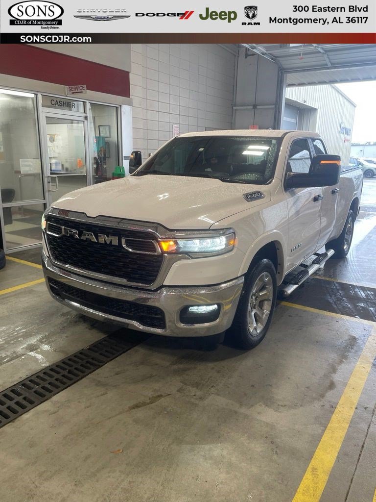 Used 2025 RAM 1500 Big Horn w/ Trailer Tow Group AWD/4WD image 1