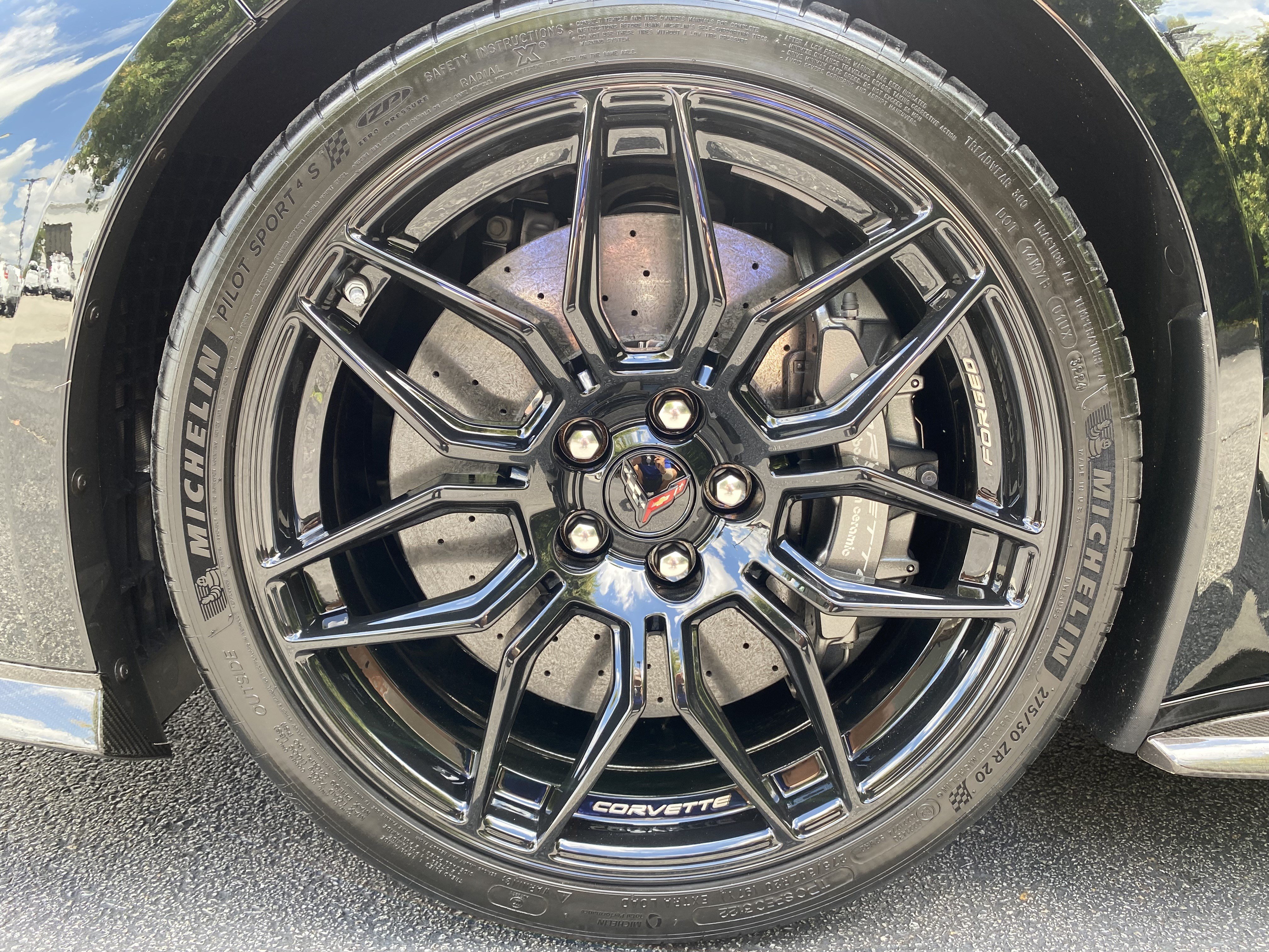 Used 2024 Chevrolet Corvette Z06 RWD image 44
