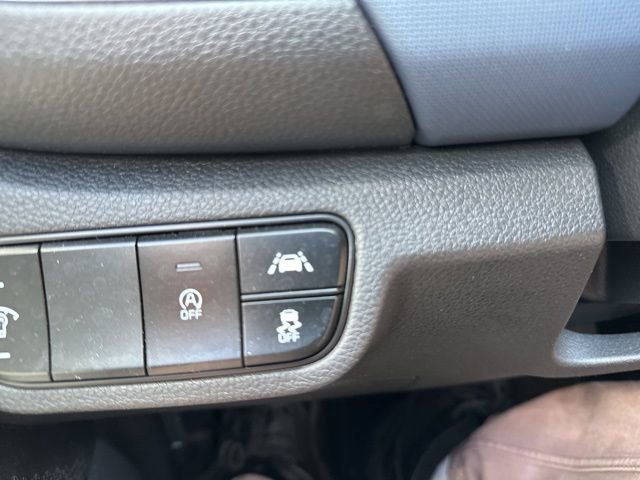 Certified 2021 Kia Seltos S image 40