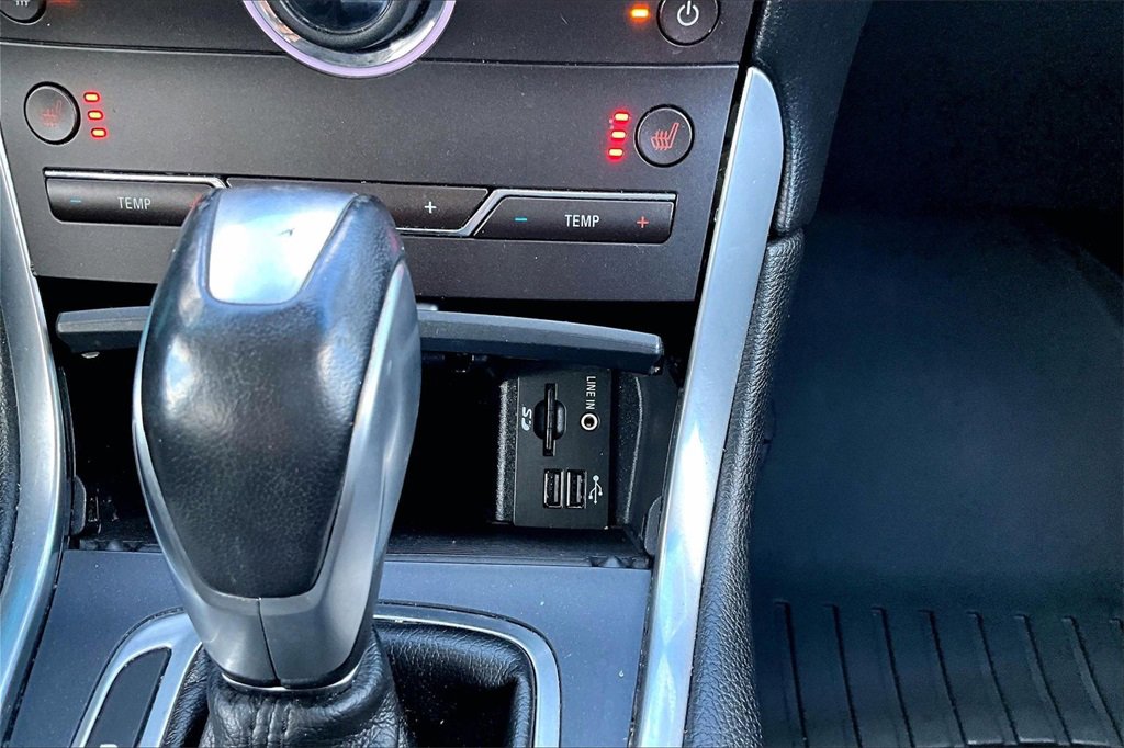 Used 2015 Ford Edge Sport image 29