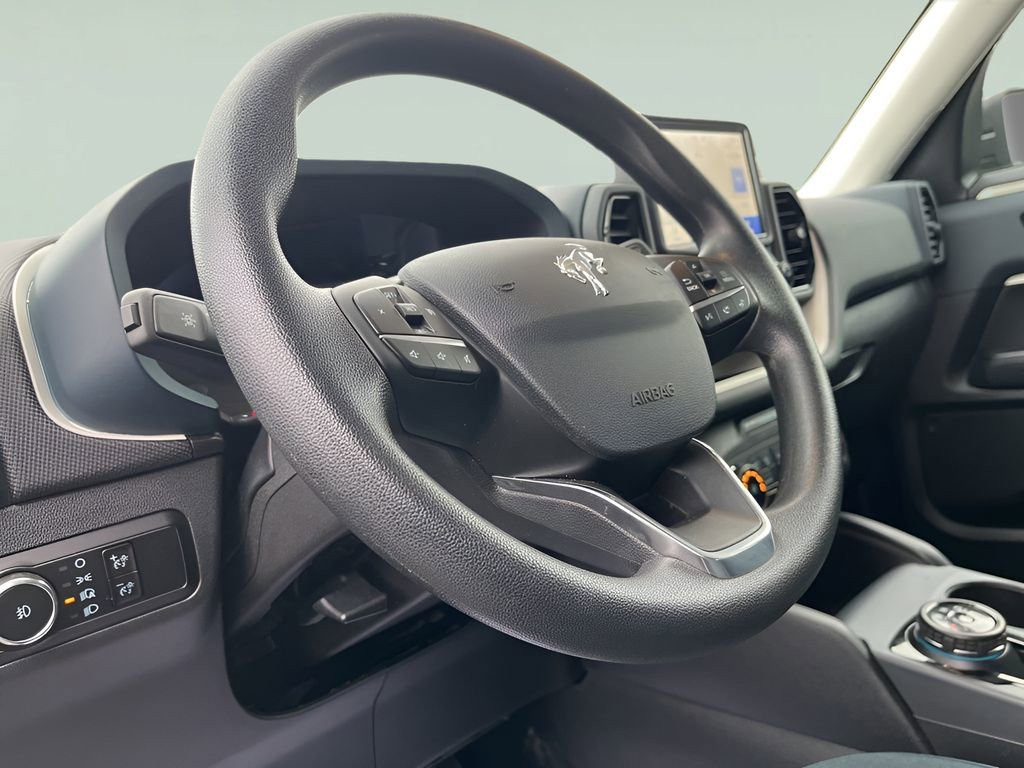 Used 2023 Ford Bronco Sport Heritage image 14