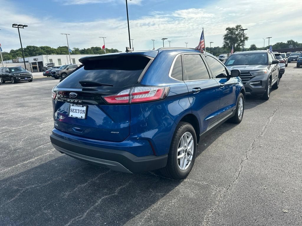 Certified 2024 Ford Edge SEL w/ Convenience Package AWD/4WD image 5