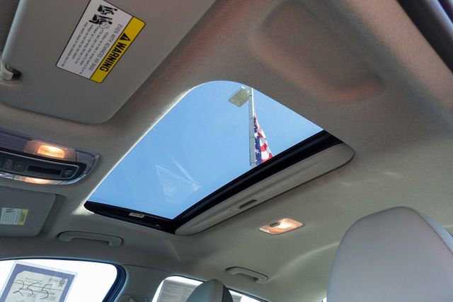 Used 2021 Hyundai Elantra Limited image 25