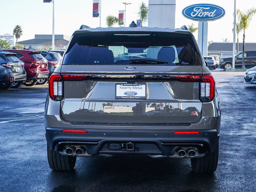 New 2026 Ford Explorer ST image 5