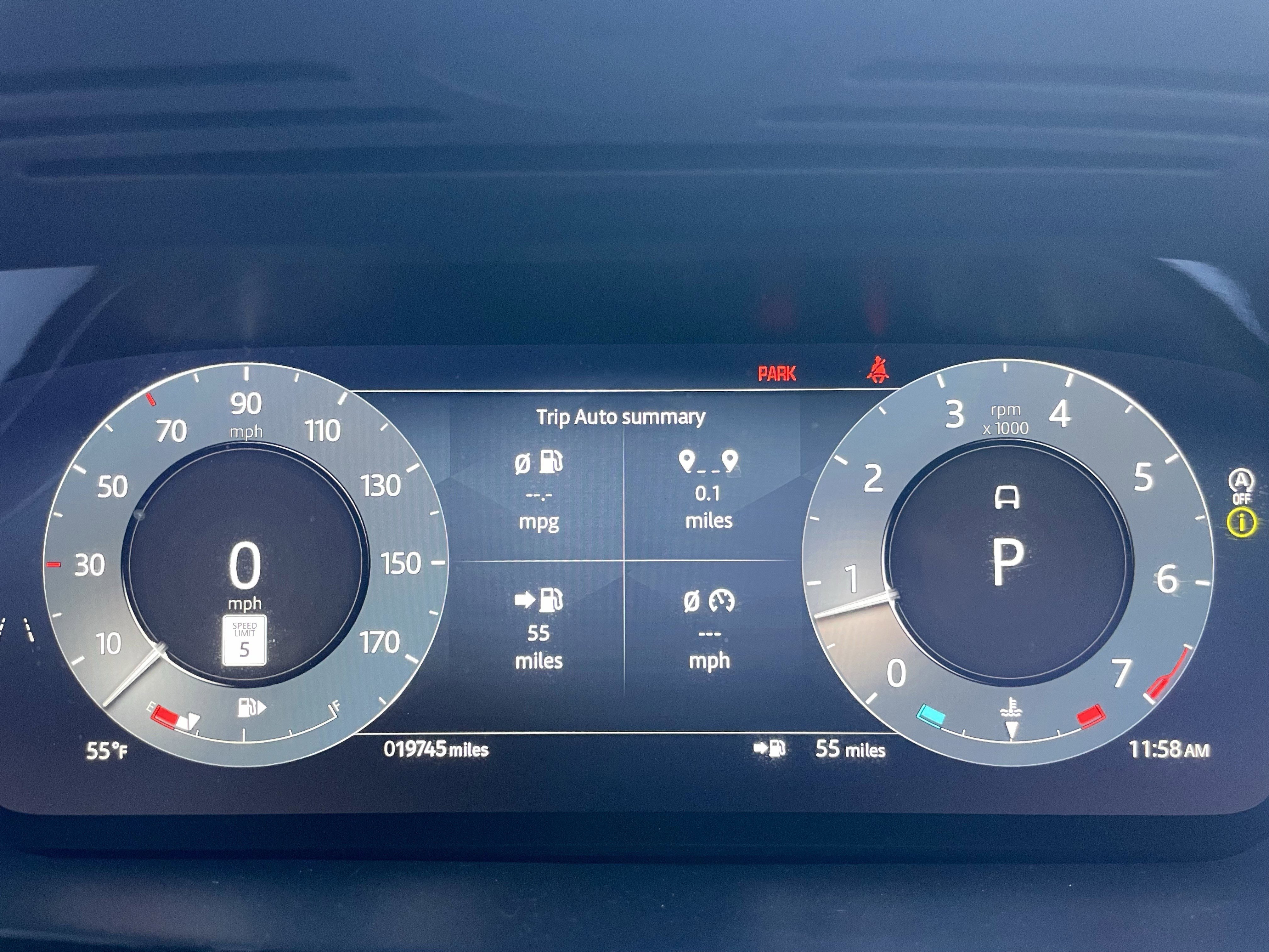 Used 2024 Land Rover Range Rover Evoque Dynamic SE image 24